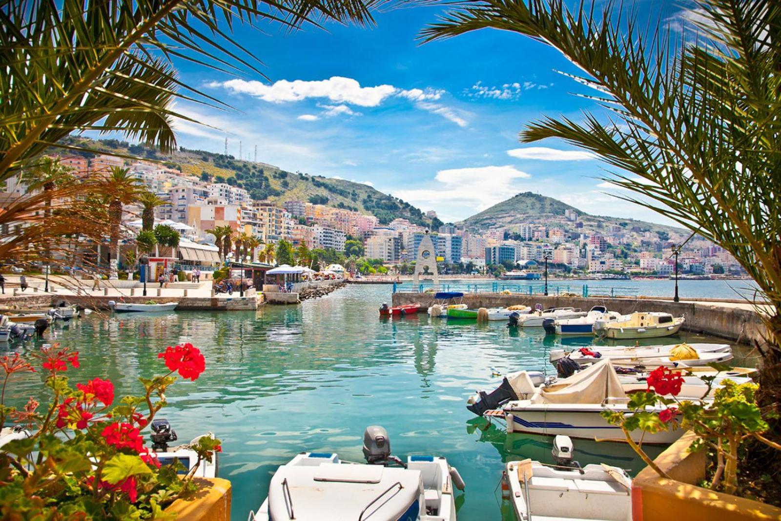 Ardit Seaside Rooms Sarandë Esterno foto