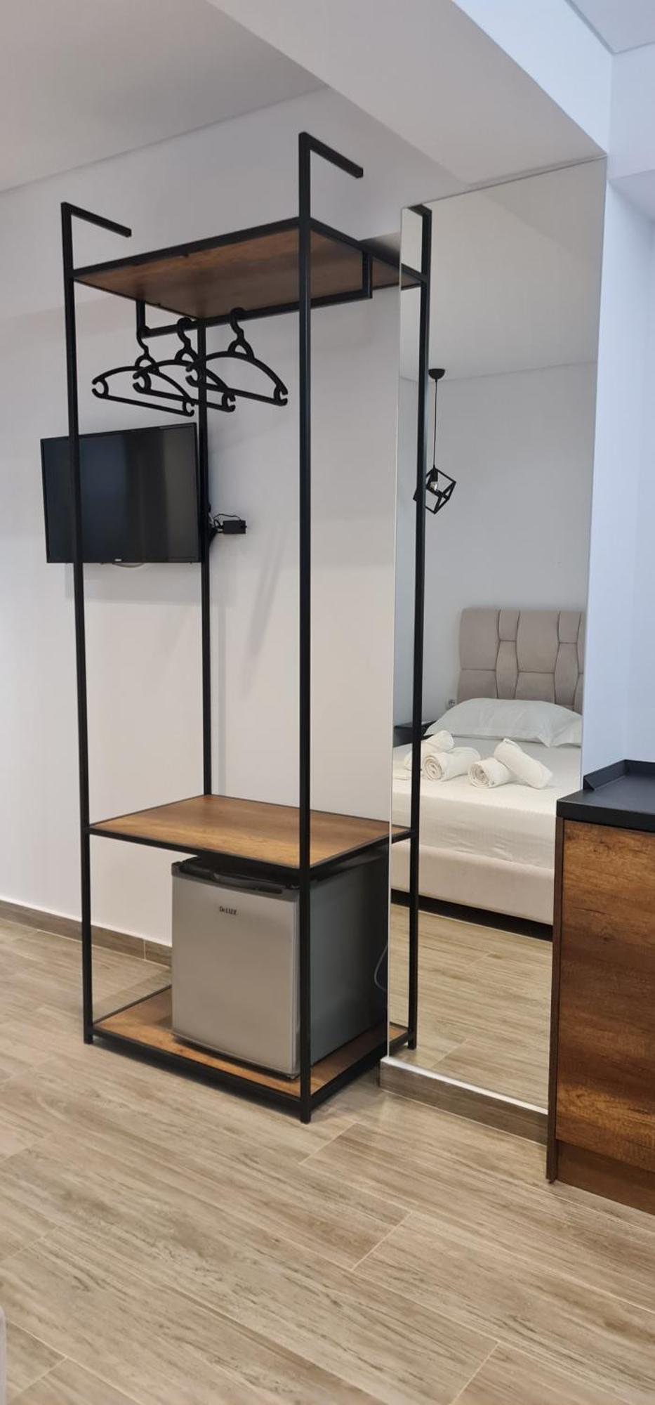 Ardit Seaside Rooms Sarandë Esterno foto