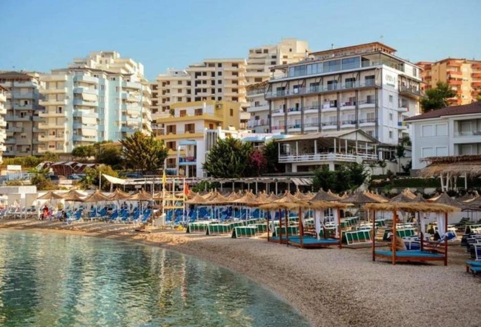 Ardit Seaside Rooms Sarandë Esterno foto