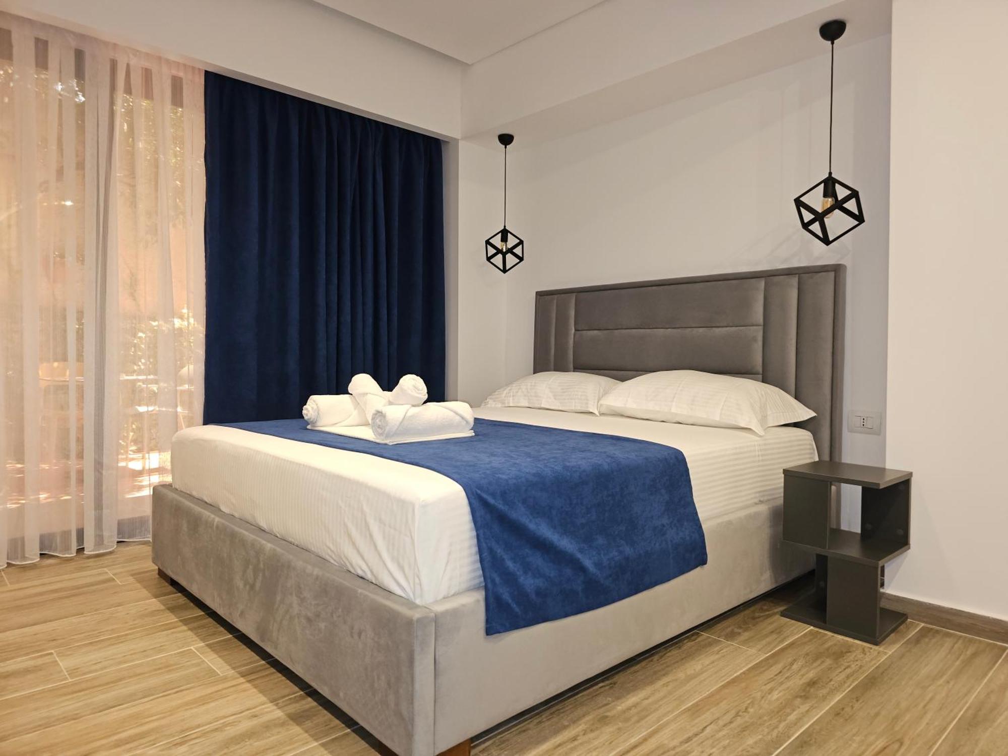Ardit Seaside Rooms Sarandë Esterno foto