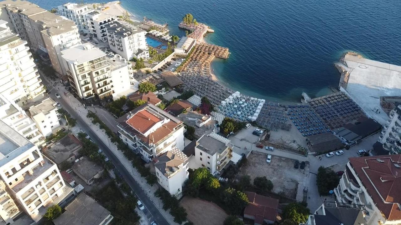 Ardit Seaside Rooms Sarandë Esterno foto